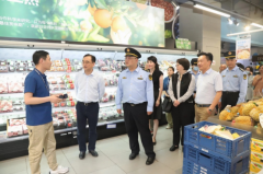 该当构成分歧春秋、不统一路参取的款式